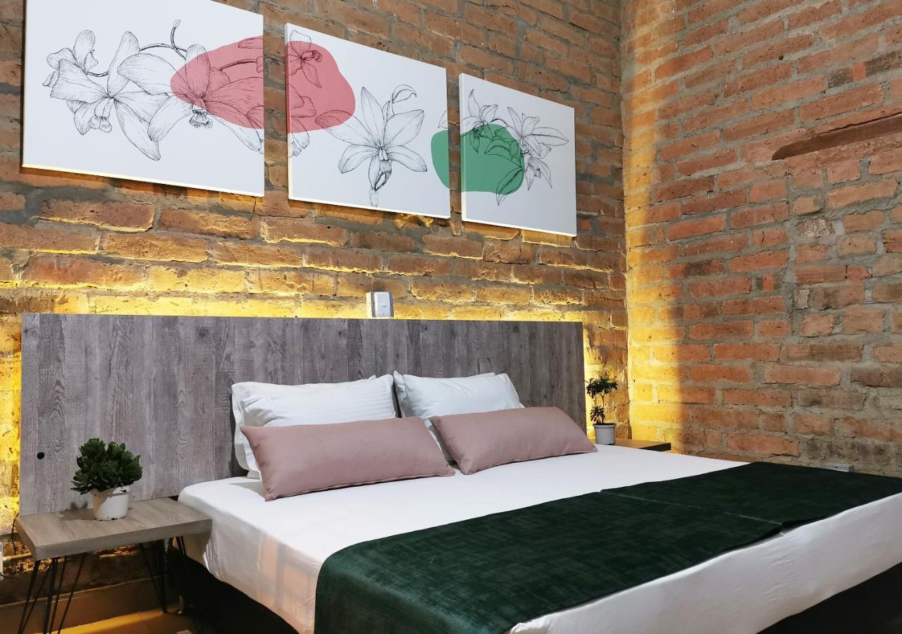 Botanica Casa Hotel Medellin Ngoại thất bức ảnh