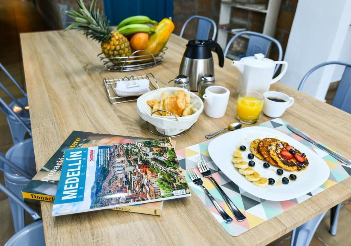 Botanica Casa Hotel Medellin Ngoại thất bức ảnh