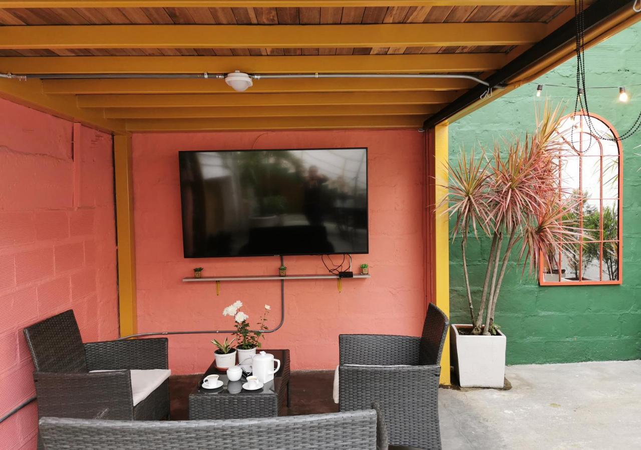 Botanica Casa Hotel Medellin Ngoại thất bức ảnh