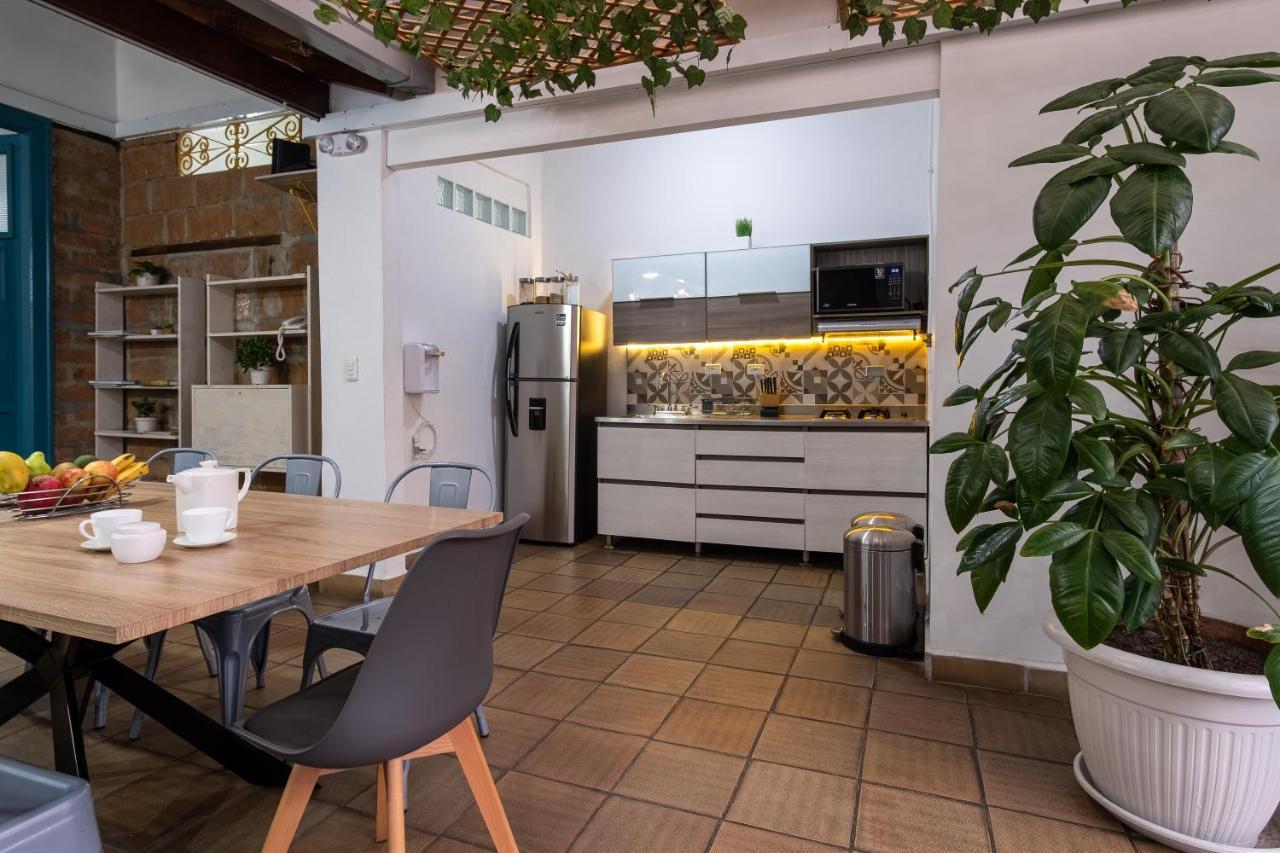Botanica Casa Hotel Medellin Ngoại thất bức ảnh