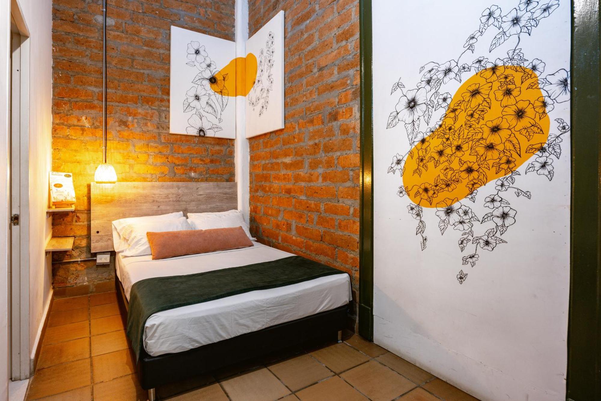 Botanica Casa Hotel Medellin Ngoại thất bức ảnh