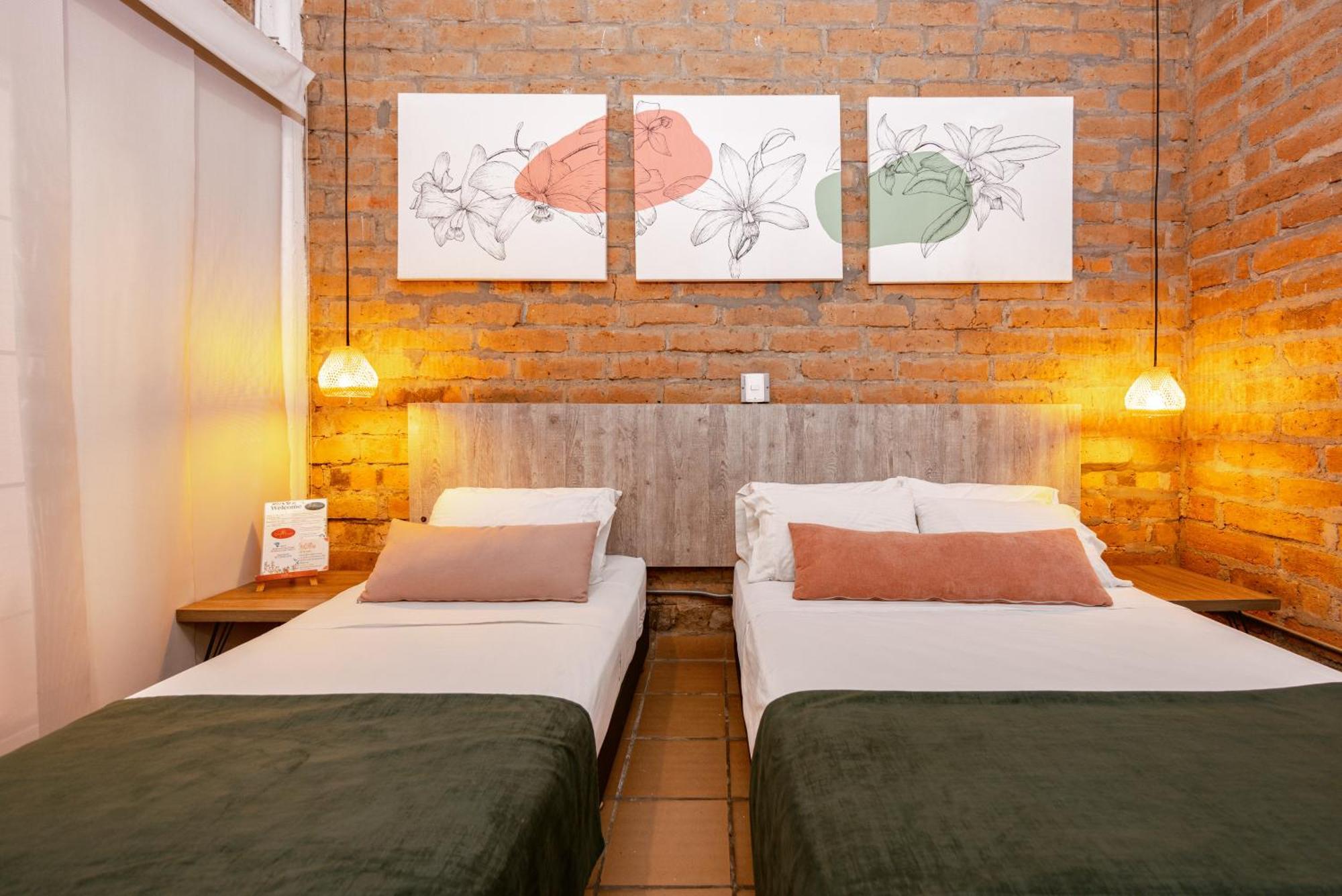 Botanica Casa Hotel Medellin Ngoại thất bức ảnh