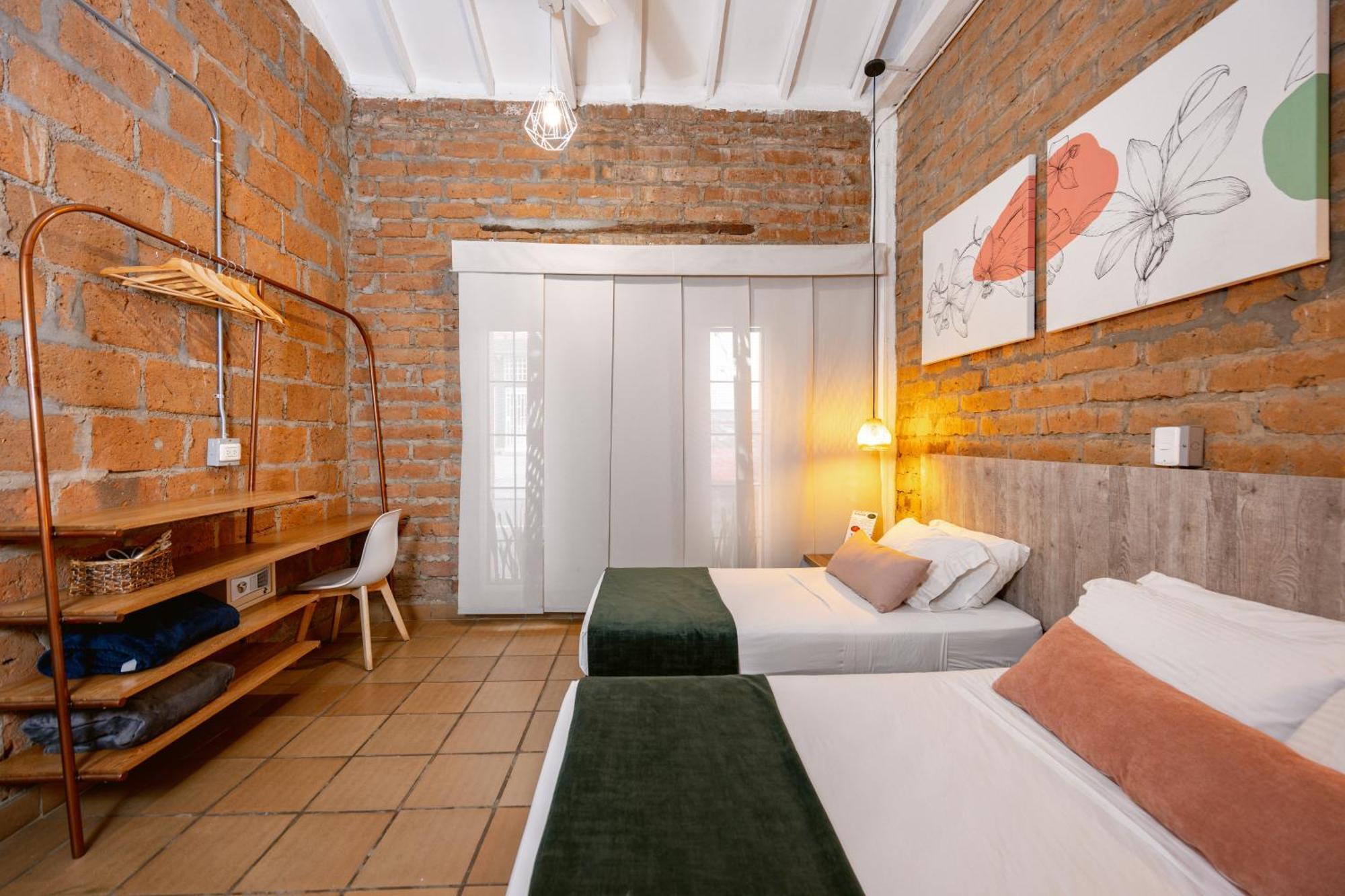 Botanica Casa Hotel Medellin Ngoại thất bức ảnh